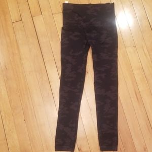 NEW Spanx Leggings